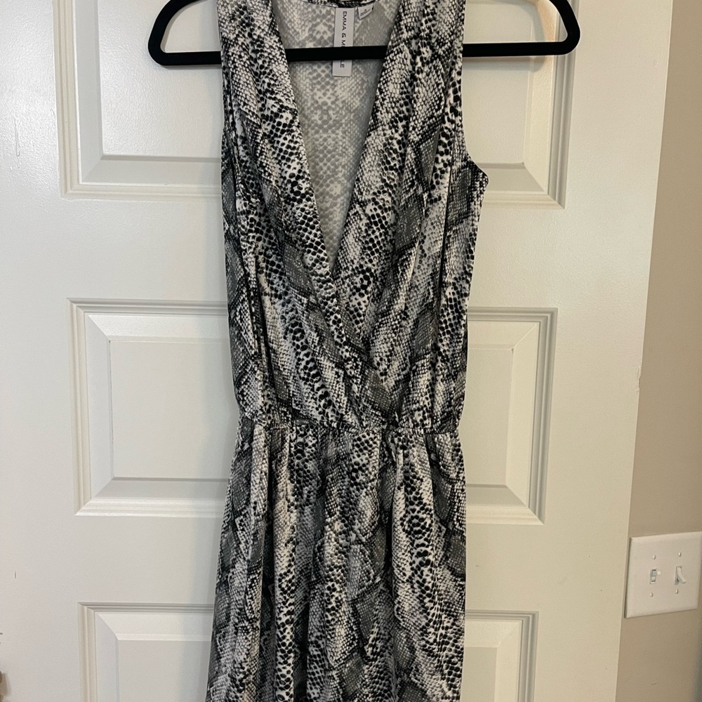 SOLD!⚠️ Snakeskin Romper!